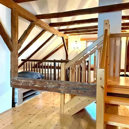 Sklipek U Hikesu Hnanice (Znojmo)